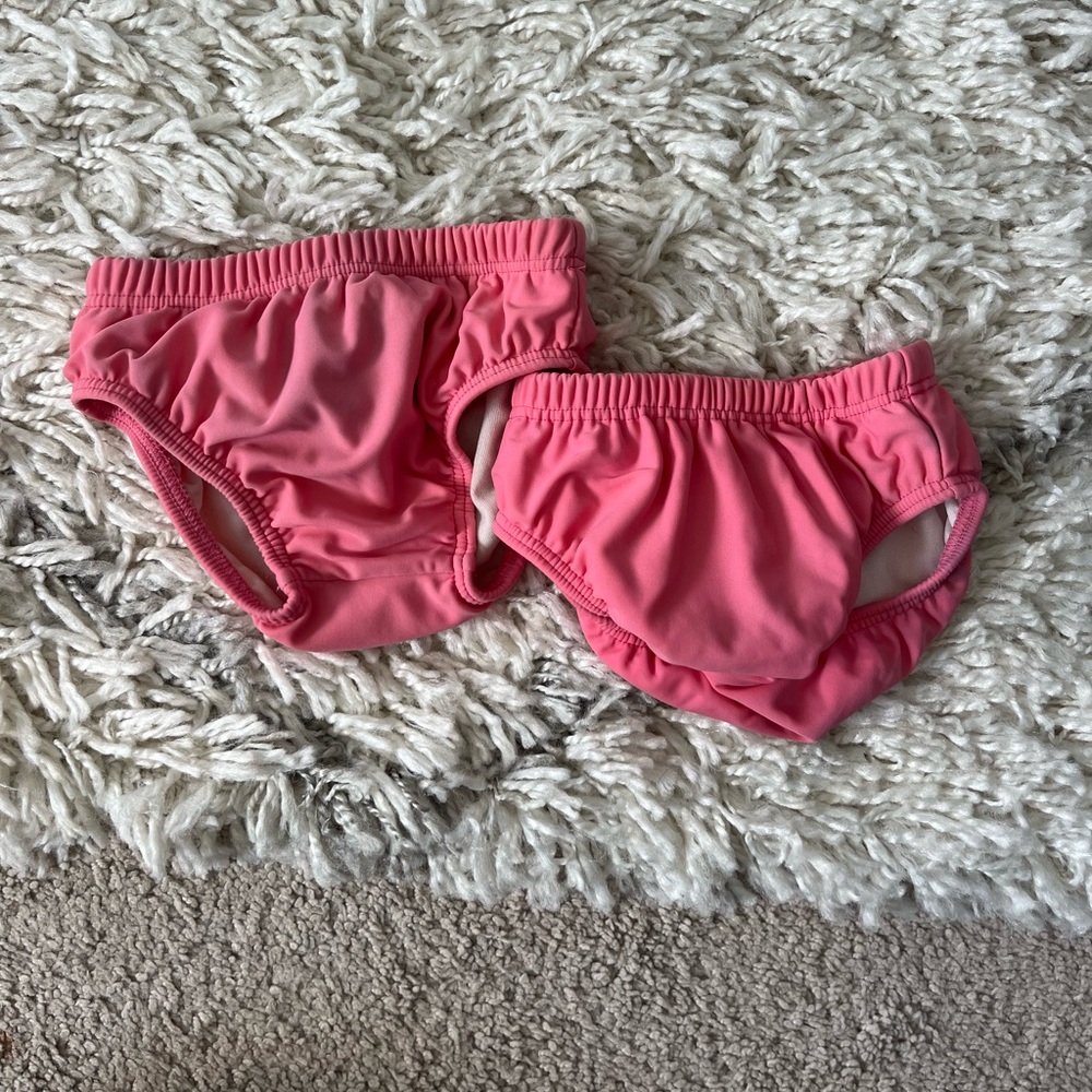 Primary reusable swim diapers